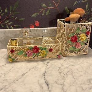 Vintage vanity storage set